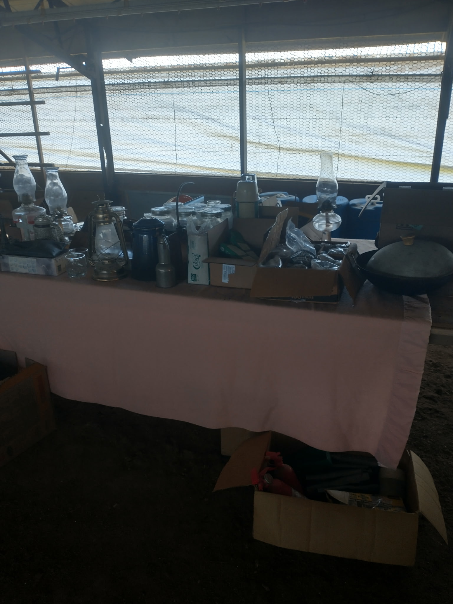 Auction photo 81